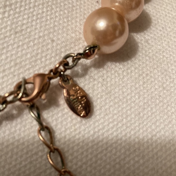 Vintage KJL Kenneth Jay Lane Gold Simulated Pearl Necklace - Picture 5 of 5